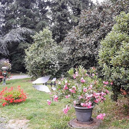 La Ferme Des Tertres Bed and Breakfast La Chapelle-pres-Sees Buitenkant foto