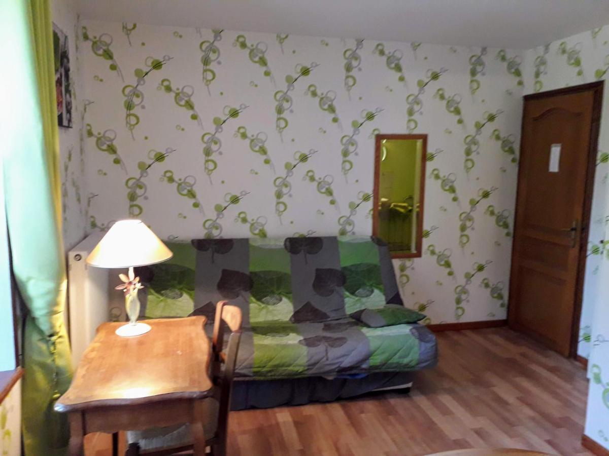 La Ferme Des Tertres Bed and Breakfast La Chapelle-pres-Sees Buitenkant foto