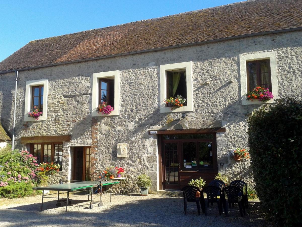 La Ferme Des Tertres Bed and Breakfast La Chapelle-pres-Sees Buitenkant foto